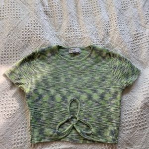 Beeshka shirt with cutout